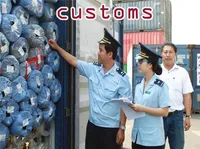 Definition und Aussprache von <strong>customs</strong>
