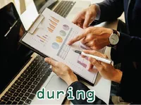 Definition und Aussprache von during