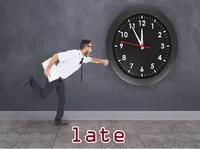 Definition und Aussprache von <strong>late</strong>